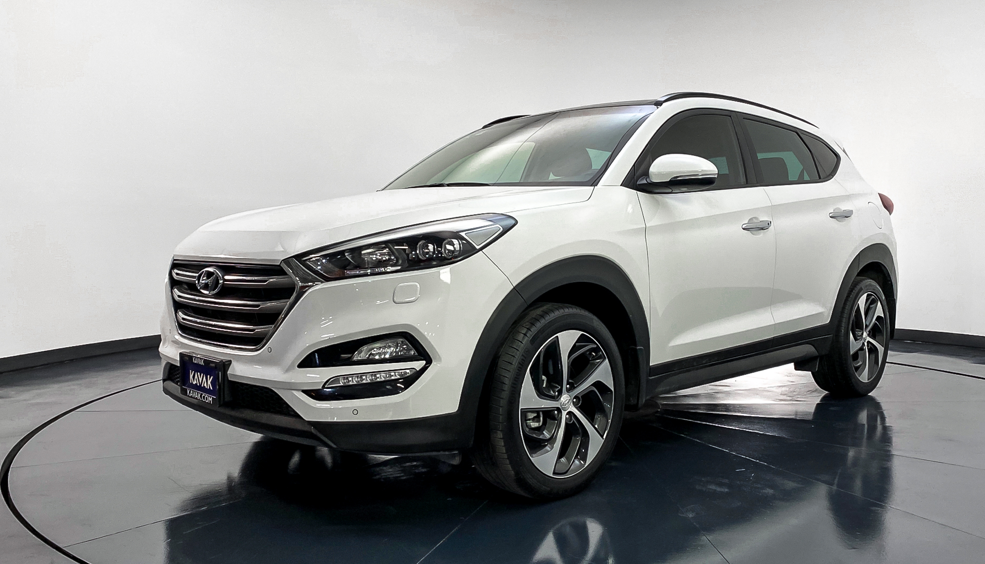 Hyundai tucson high tech