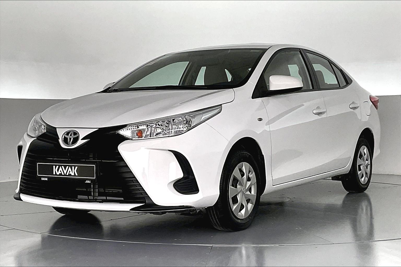 Used Toyota Yaris SE / E Sedan 2021 Cars for Sale | KAVAK UAE