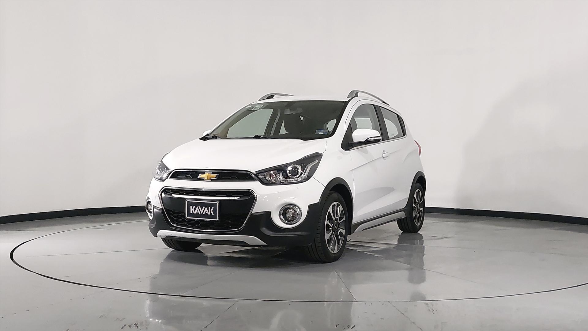 Autos Chevrolet Spark Cargo 1.4 ACTIV D Hatchback 2018 usados | KAVAK ...