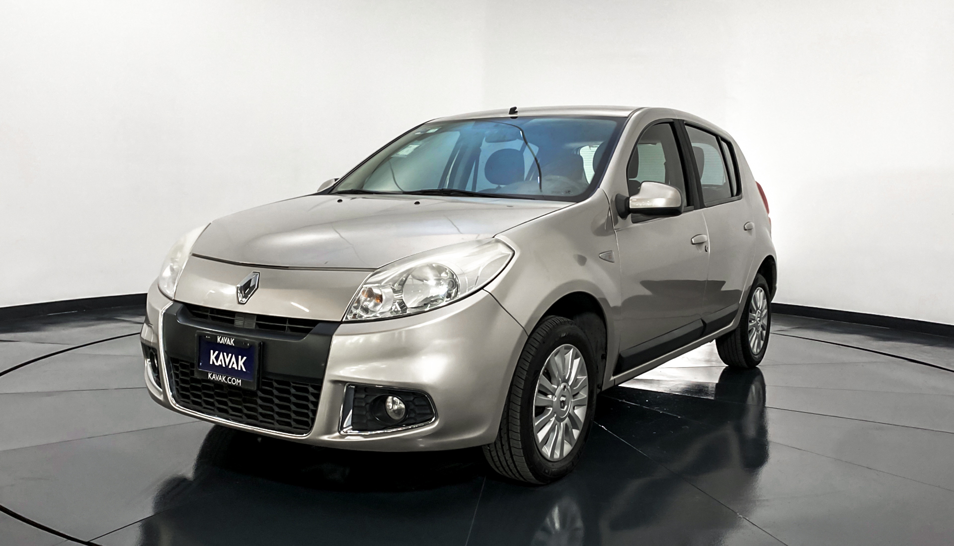 Renault Sandero 2012 23596 71000 KM Precio 109999