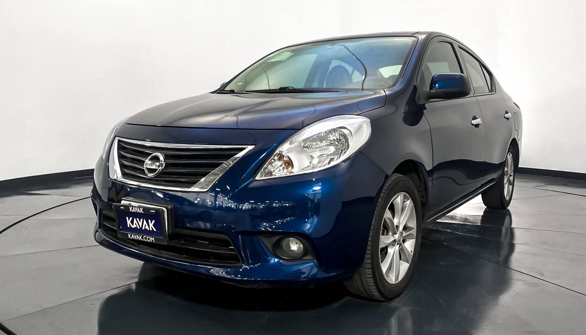 Nissan versa 2014