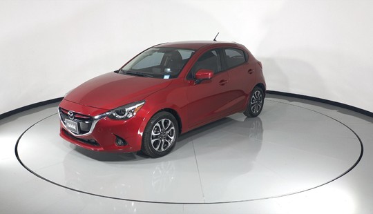 Mazda 2 I Grand Touring Hatchback-2016