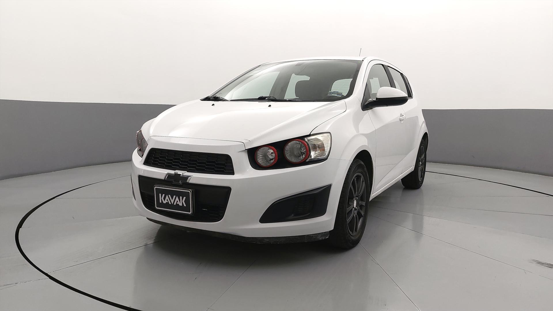 Chevrolet Sonic 2016 237430 98880 KM Precio 202999