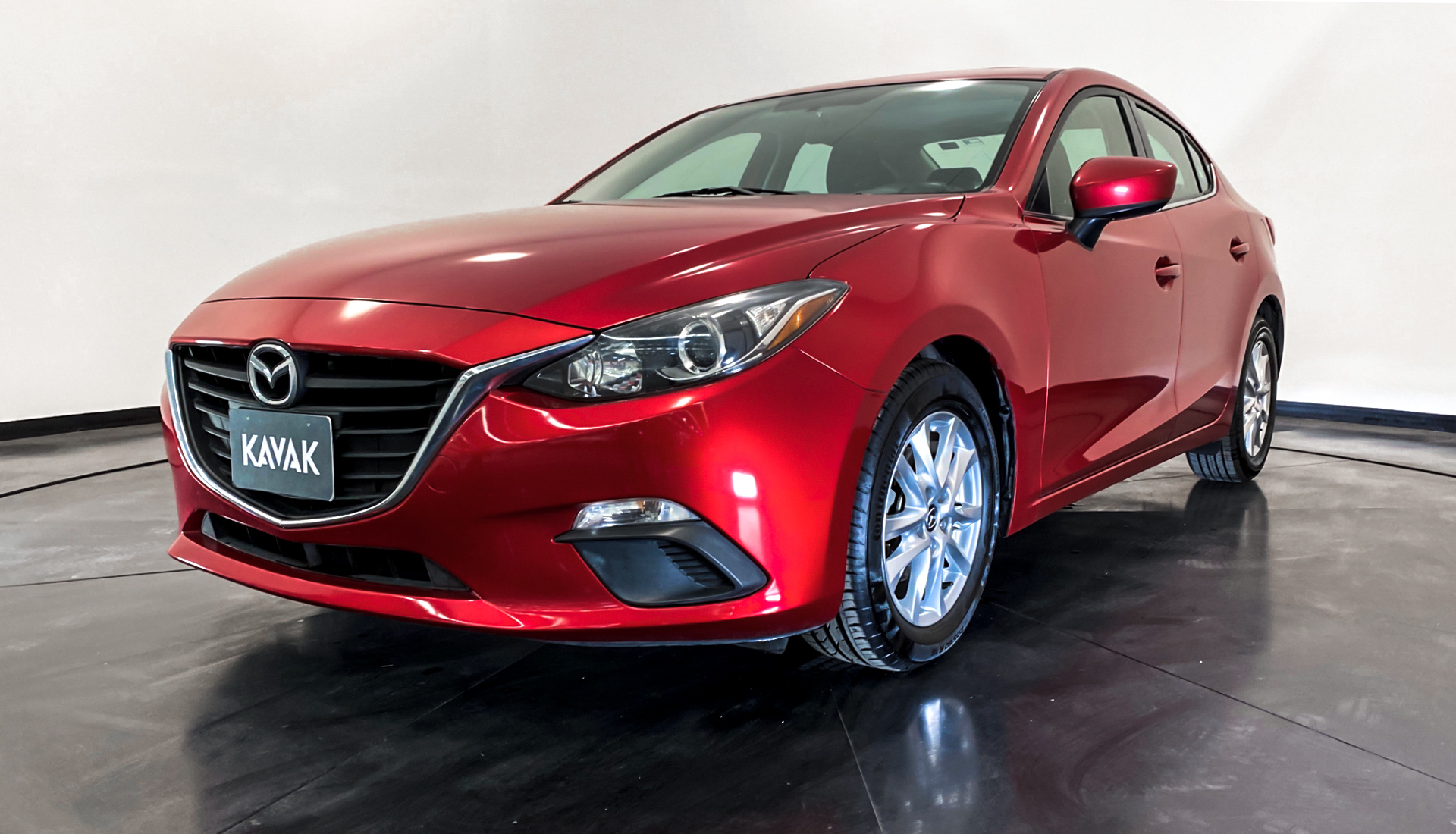 Mazda 3 2015 года