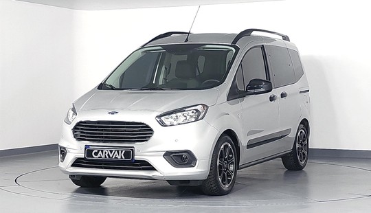 Ford Tourneo Courier 1.5 TDCi TITANIUM PLUS-2022