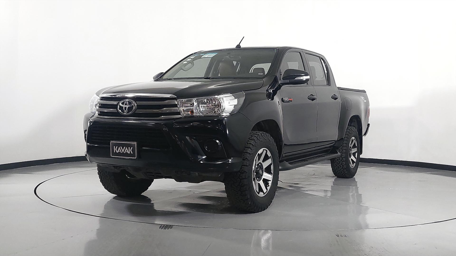 Autos Toyota Hilux 2.7 DOBLE CABINA SR (D-CAB MID) Pickup 2017 Usados ...