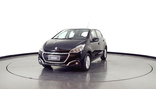 Peugeot 208 1.6 Allure Nav Tiptronic-2017
