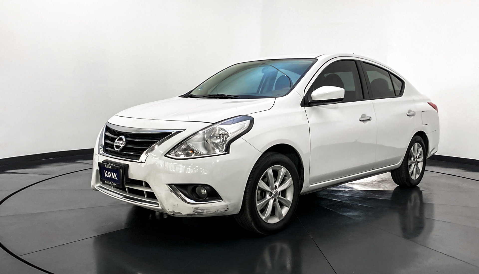 Nissan versa 2017