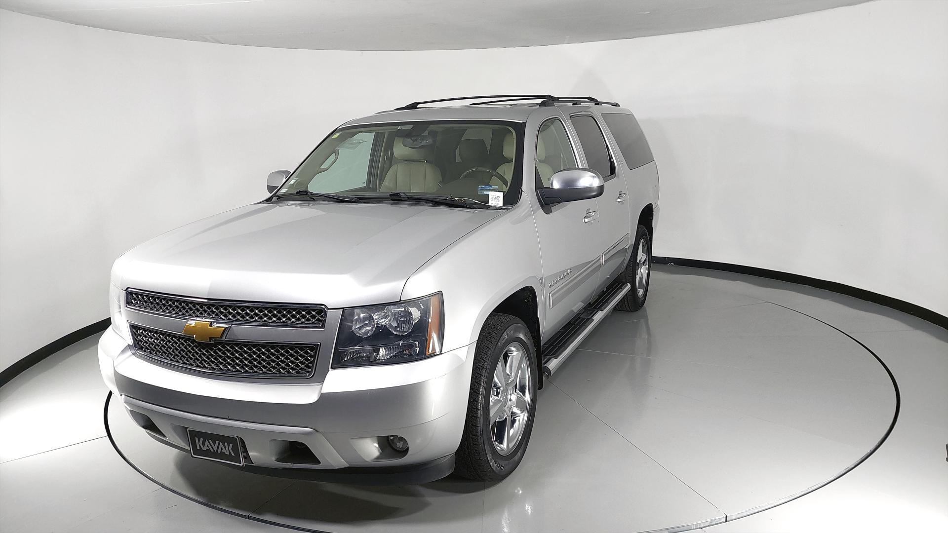 Autos Chevrolet Suburban 5.3 D 4WD PIEL DVD QUEMACOCOS Suv 2014 usados