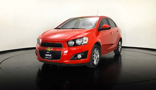 Chevrolet Sonic LTZ (Línea anterior) 2016