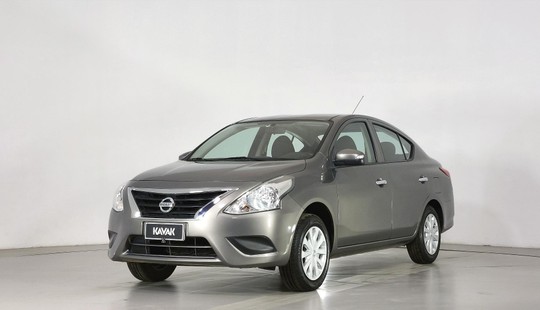 Nissan VERSA 1.6 SENSE MT Sedan 2021