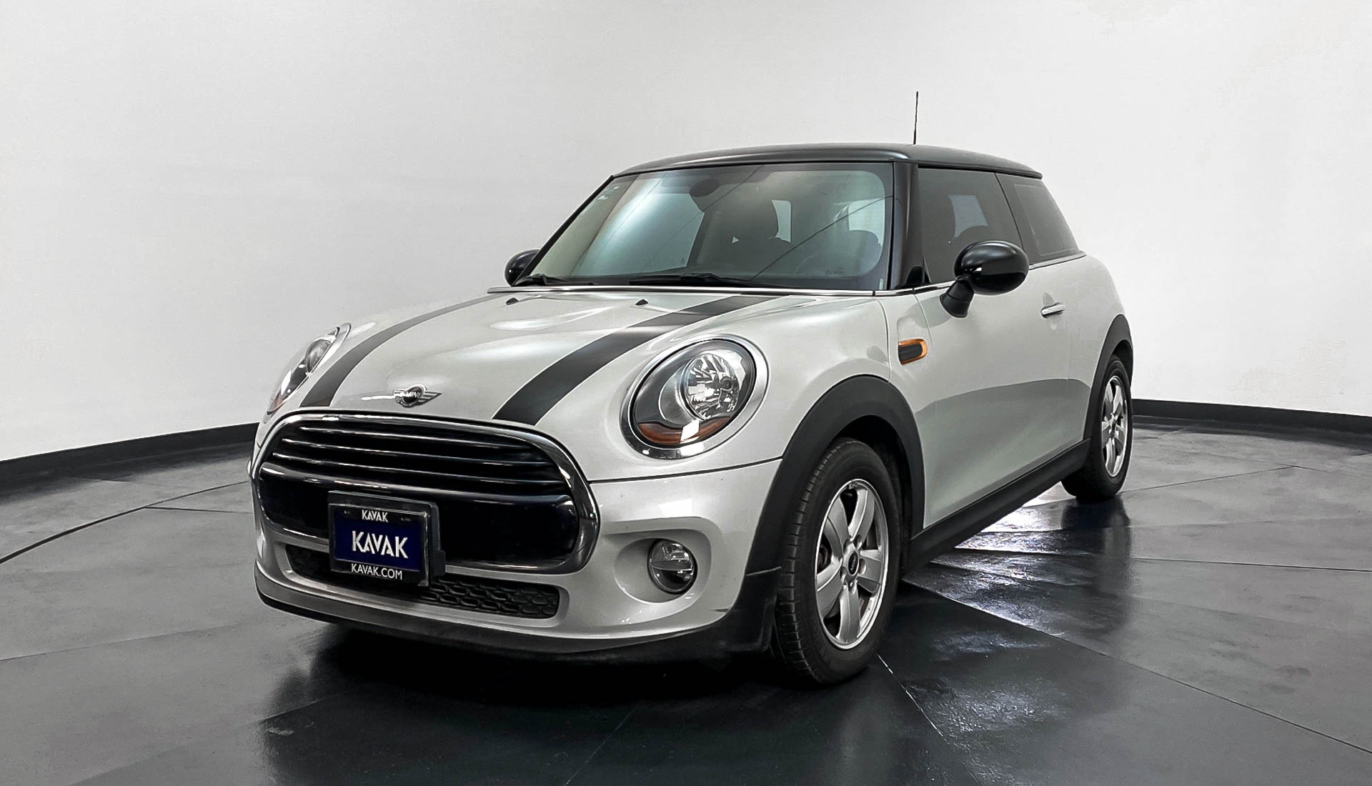 Mini Cooper 2017 24750 52758 KM Precio 257999