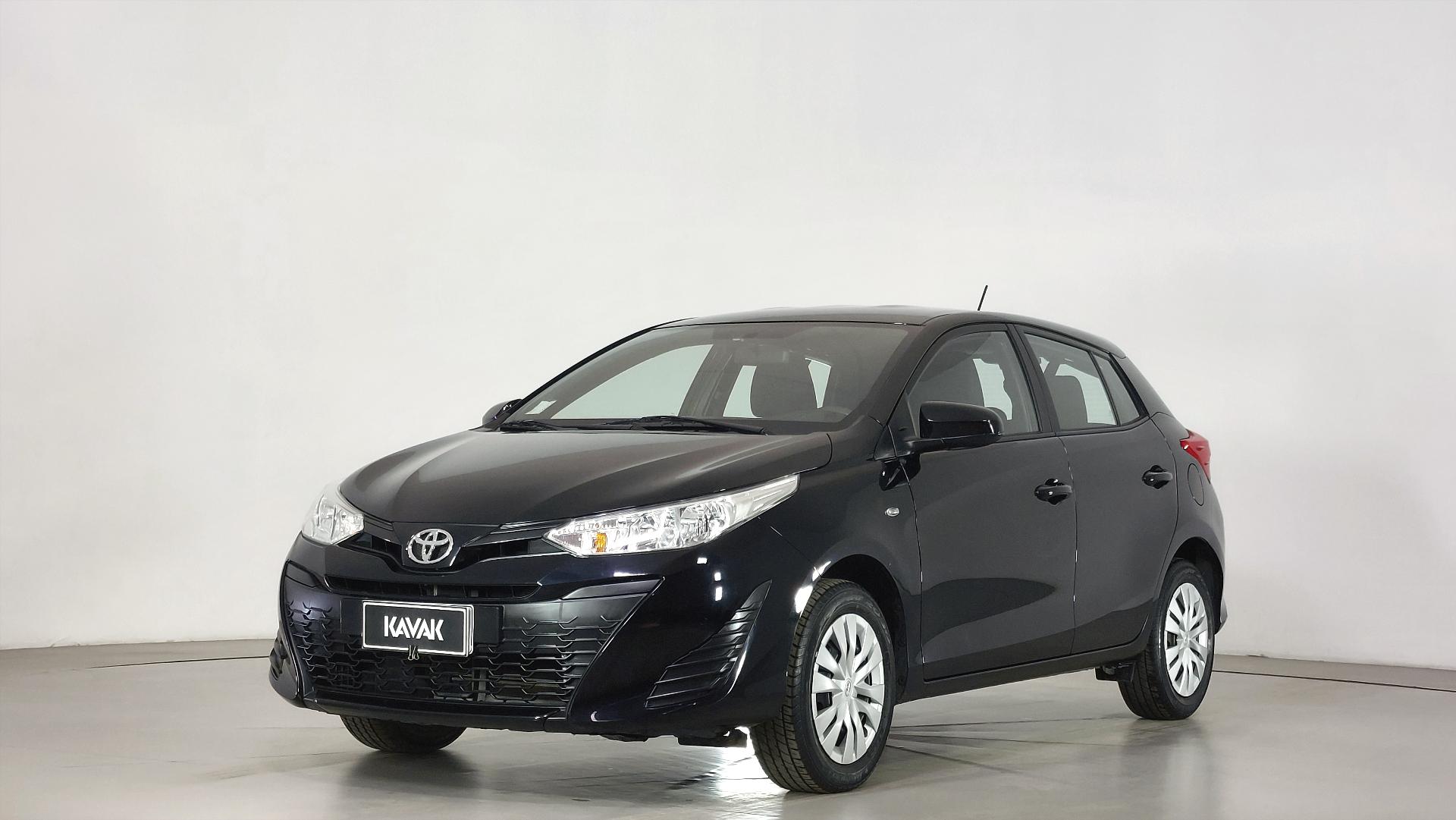 Autos Toyota YARIS 1.5 SPORT GL E MT Hatchback 2019 usados | KAVAK Chile