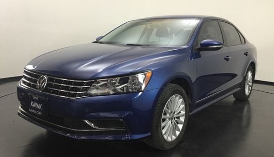 Volkswagen Passat 16 2590 Km Precio