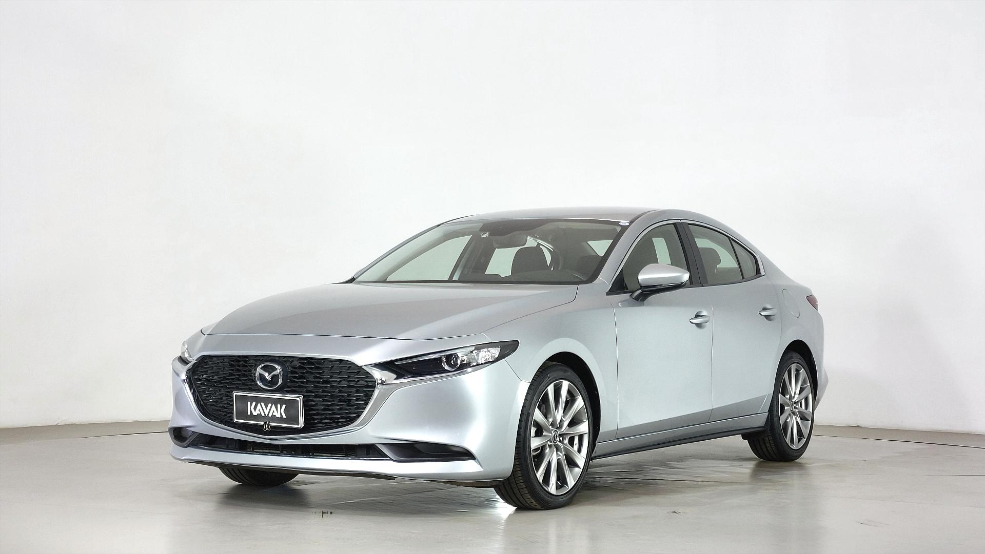 Autos Mazda 3 2.0 SDN V 6MT Sedan 2021 usados KAVAK Chile