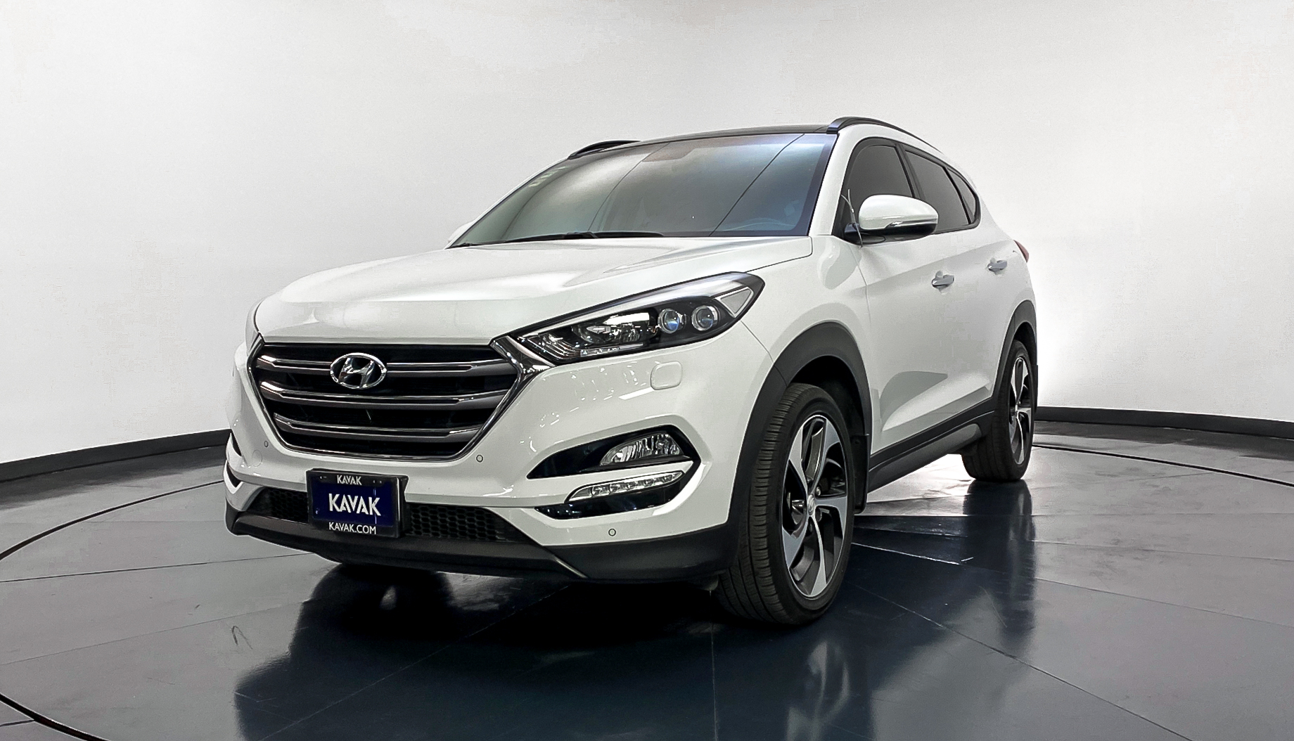 Hyundai tucson high tech