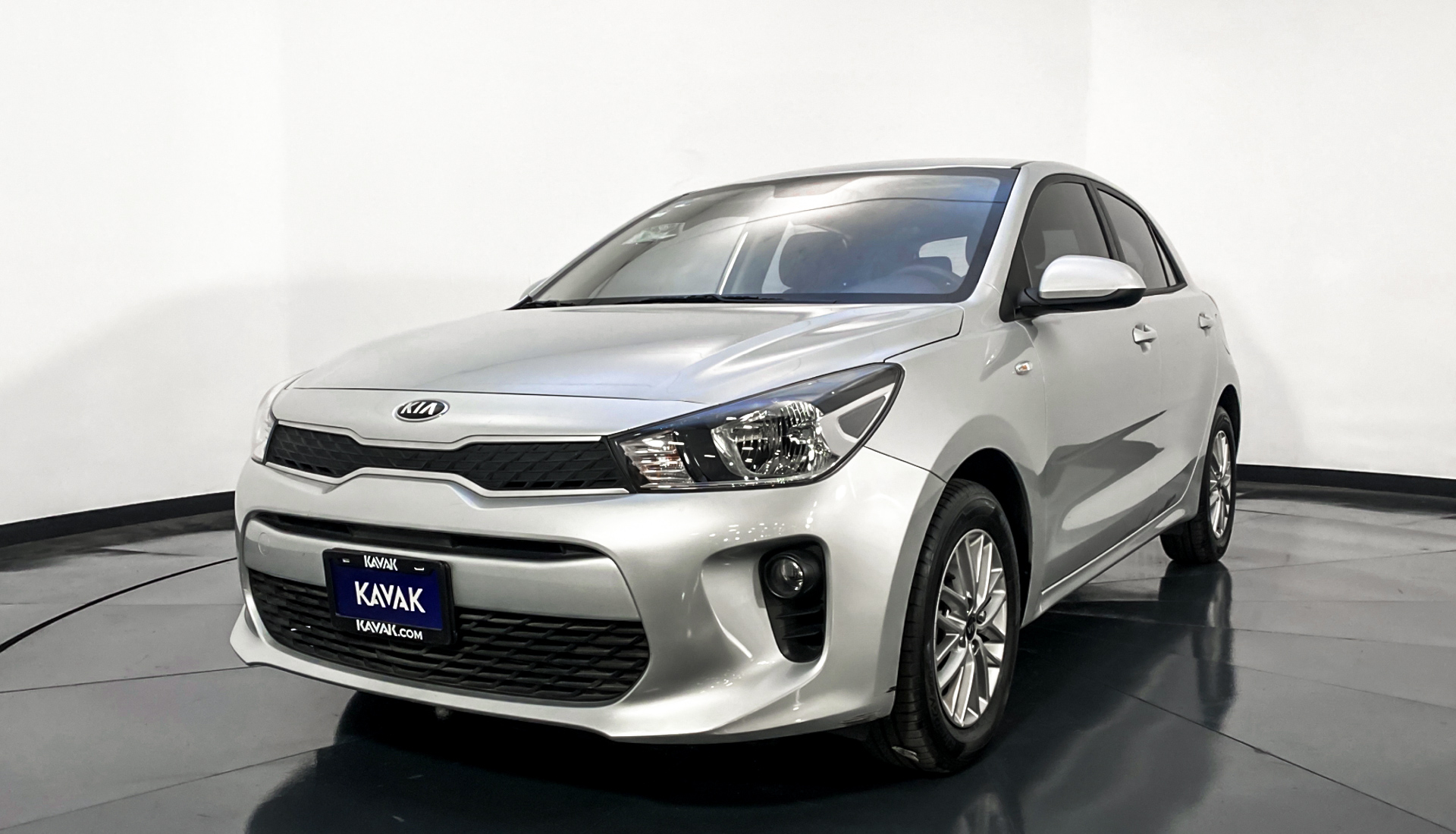 KIA Rio 2019 26809 16330 KM Precio 224999