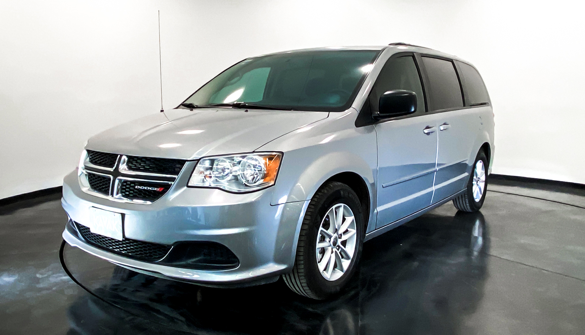 Dodge Grand Caravan 2017 27465 57776 KM Precio 309999