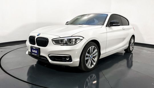 Bmw Serie 1 Hatch Back 120i Urban Line 2017