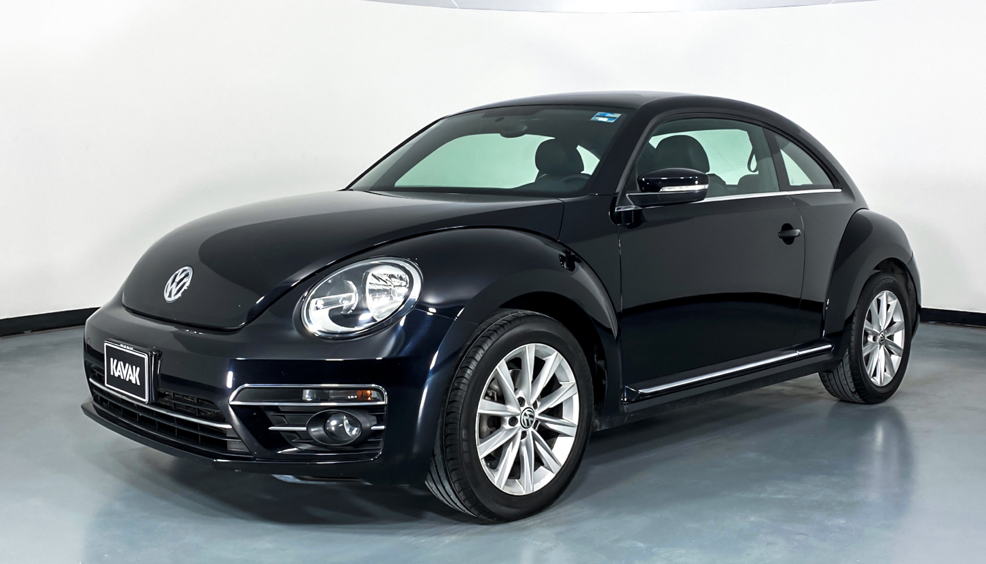 Volkswagen Beetle 2017 27742 46710 KM Precio 259999