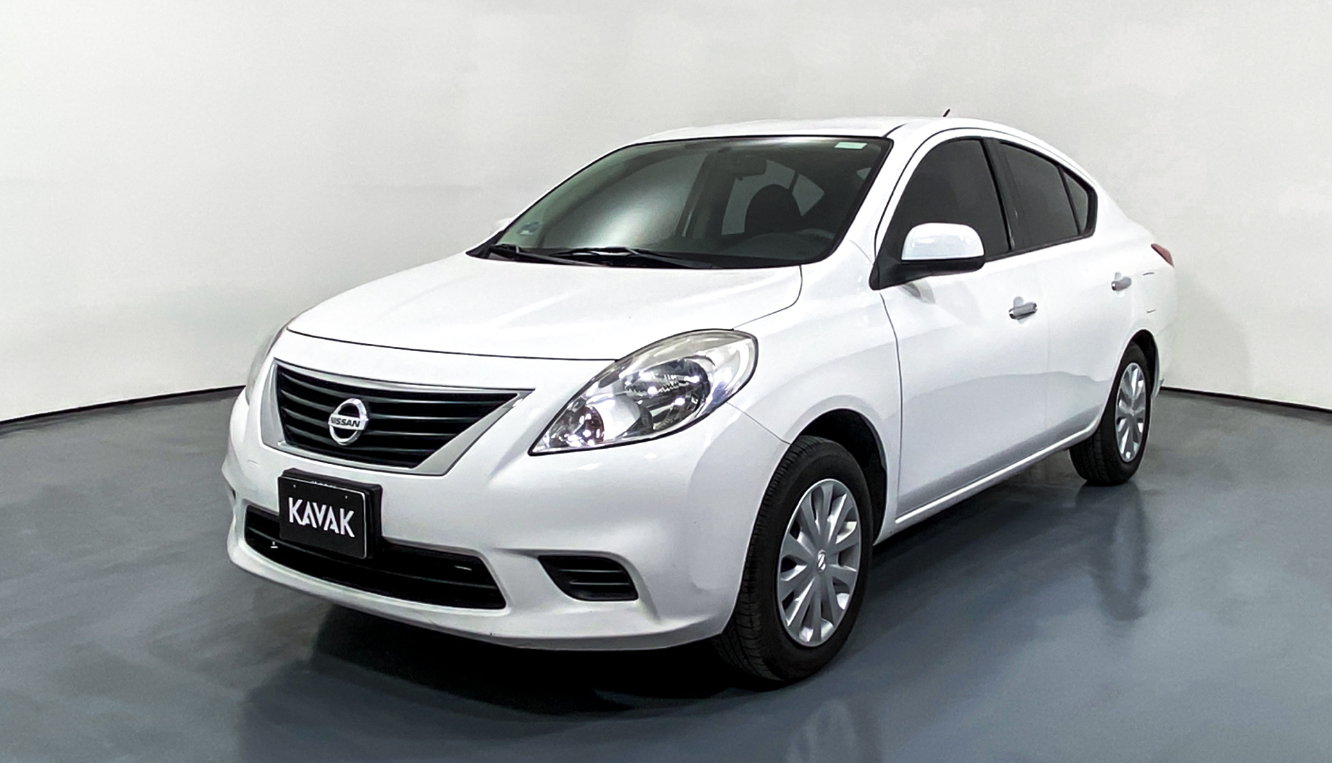 Nissan versa 2014