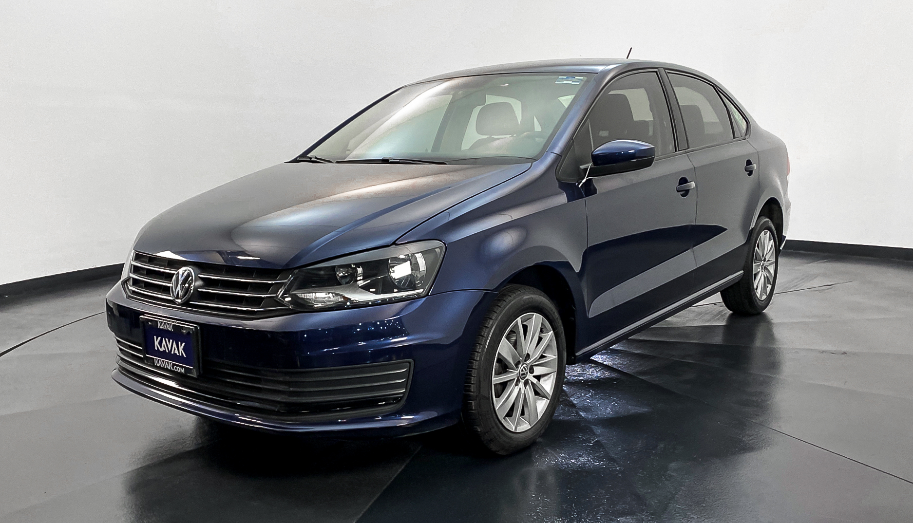 Автомобиль volkswagen vento