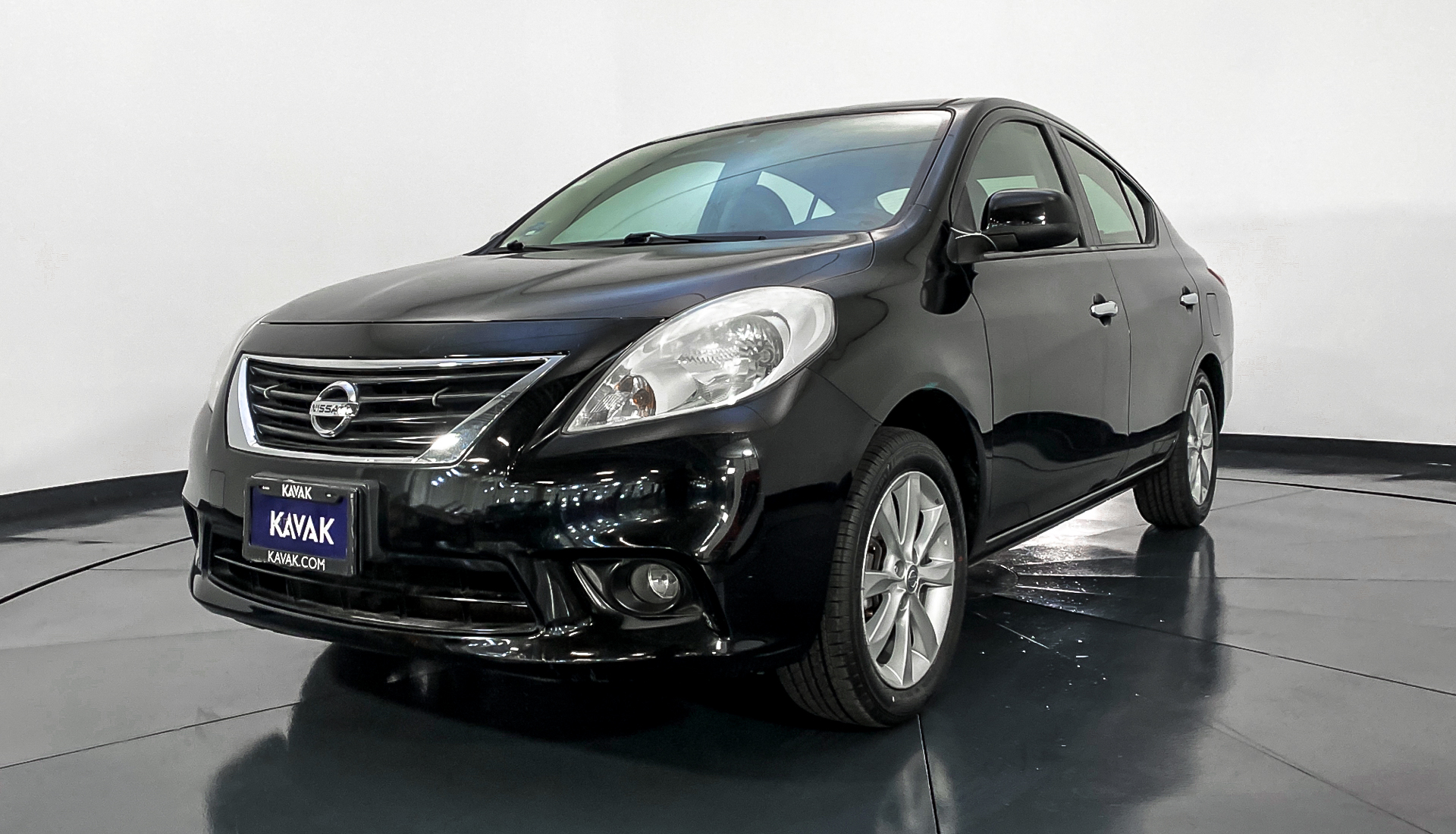 Nissan versa 2014