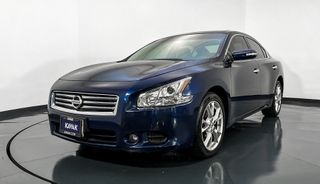 Nissan Maxima