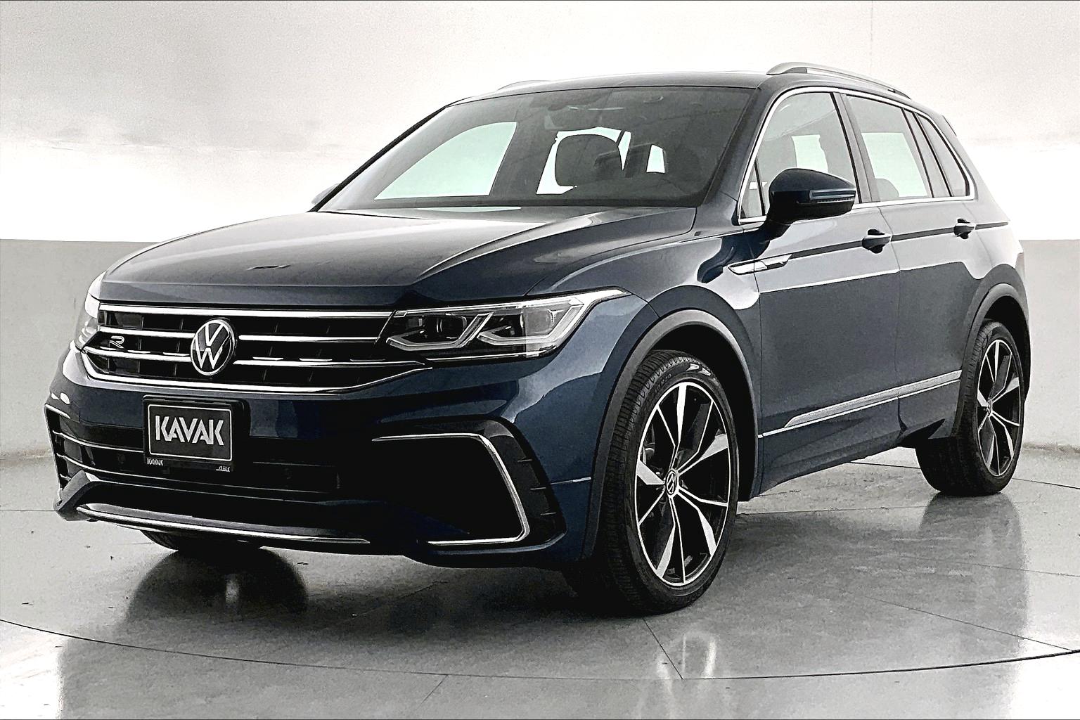 Used Volkswagen Tiguan R-LINE Suv 2023 Cars for Sale | KAVAK UAE