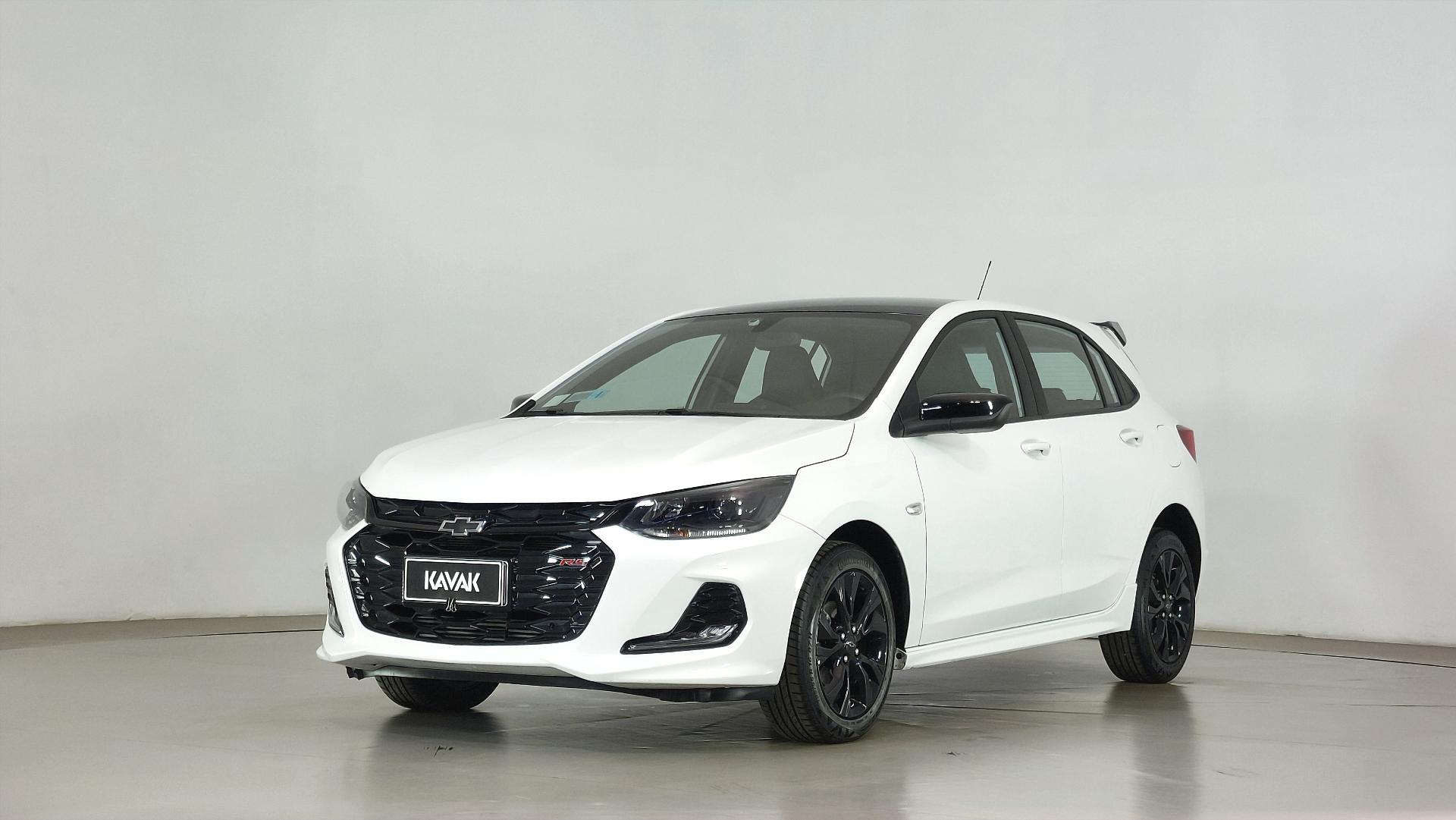 Autos Chevrolet Onix 1.0 RS MT Hatchback 2022 usados KAVAK Chile