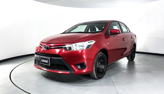 Toyota Yaris Core 2017