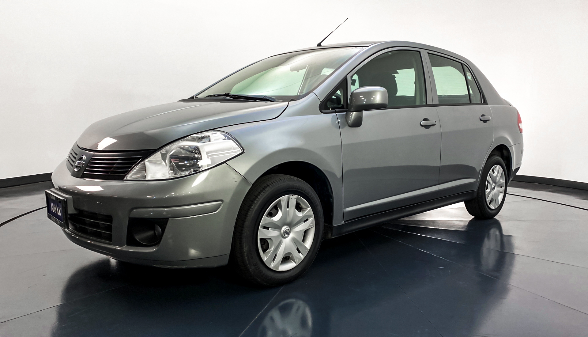 Nissan tiida оплетка