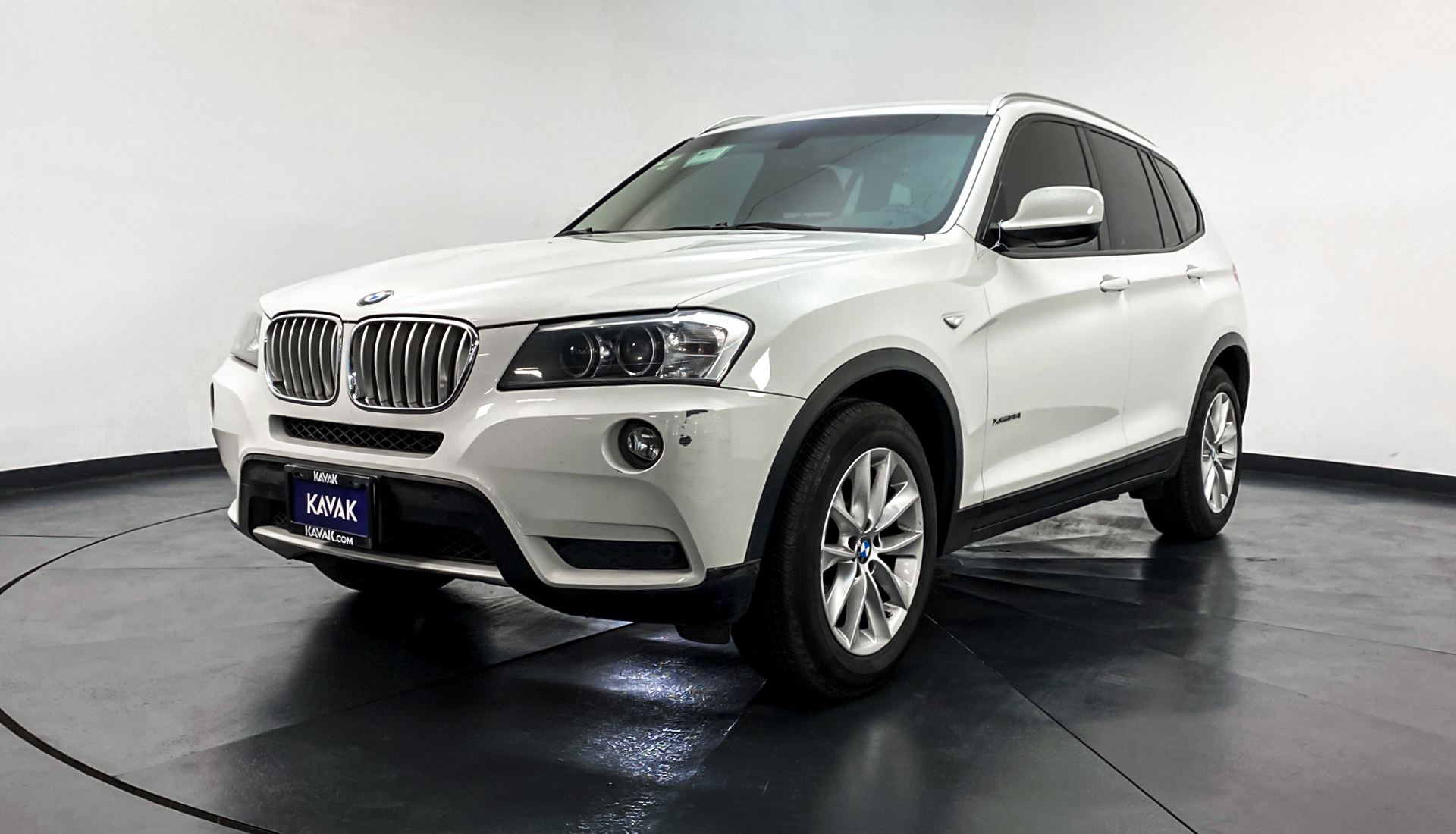 Bmw x3 2013 года