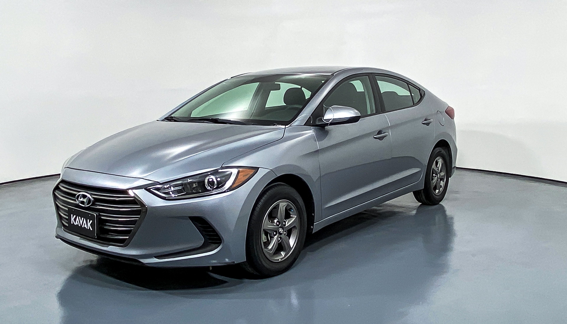 Hyundai Elantra 2017 #29145 | 39300 KM | Precio: $207999