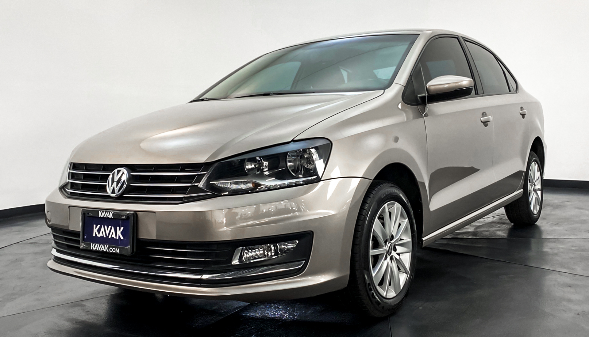 Автомобиль volkswagen vento