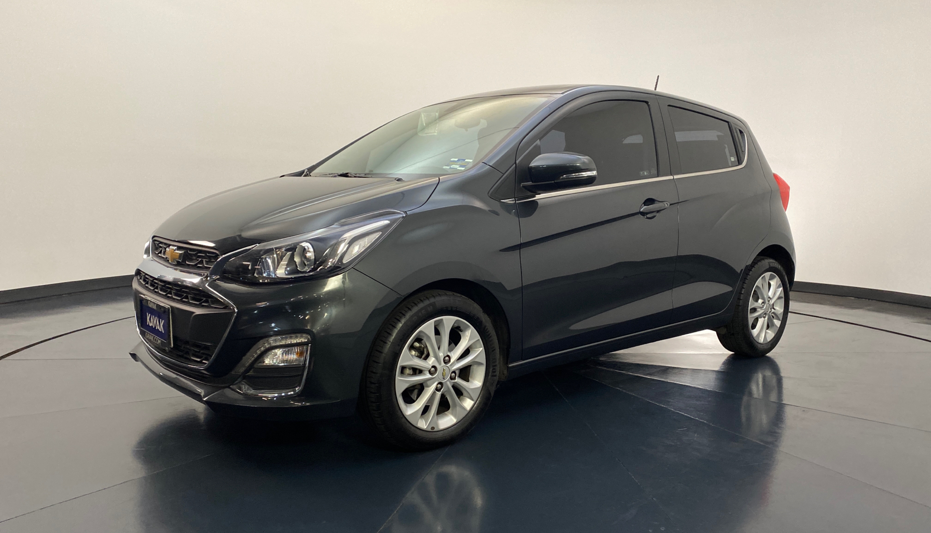 Chevrolet Spark Hatch Back Premier (Cambio de línea)