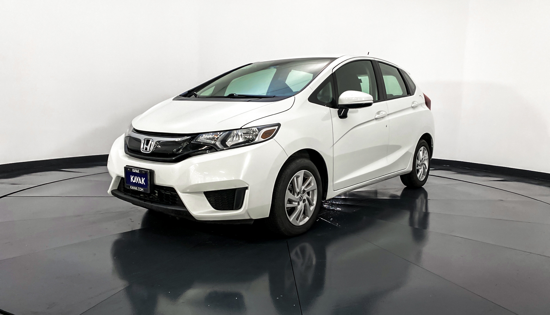 Honda fit 2017 год