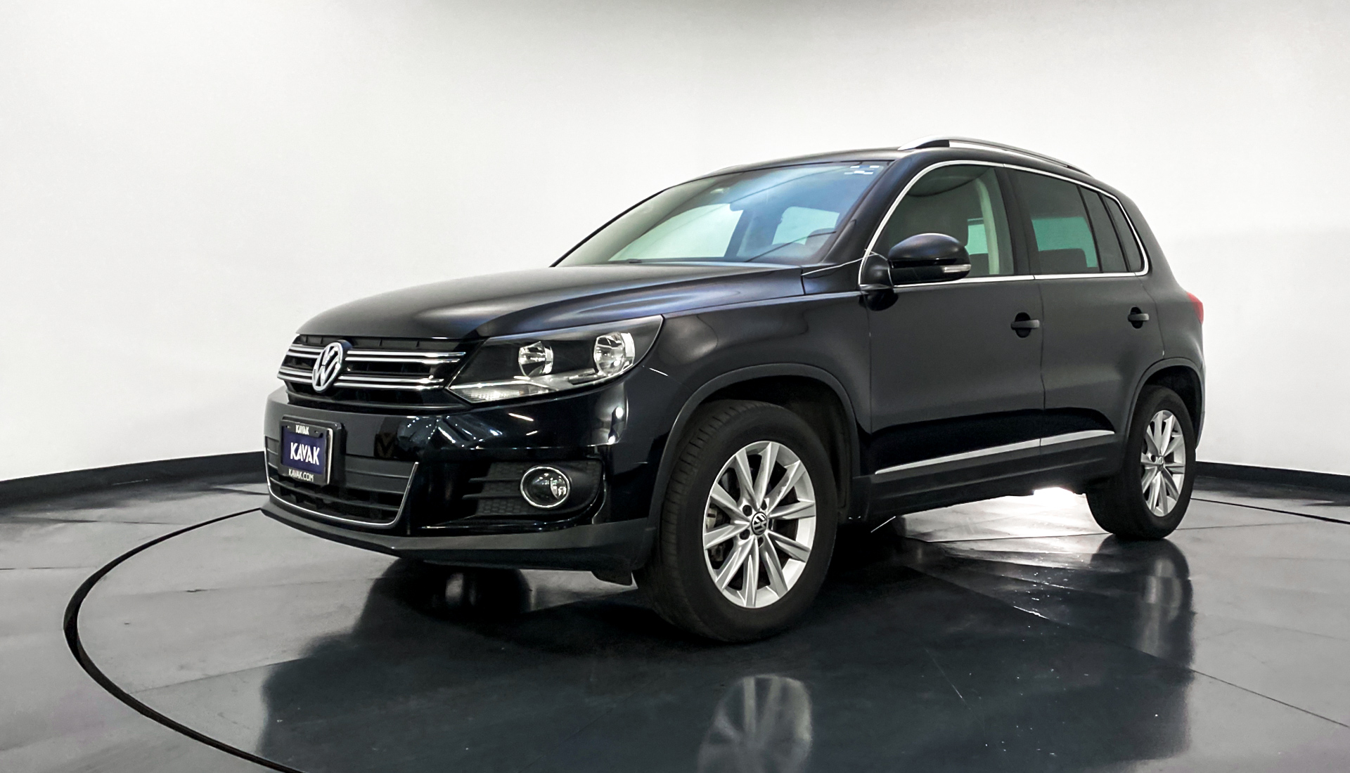 Volkswagen tiguan 2013 характеристики