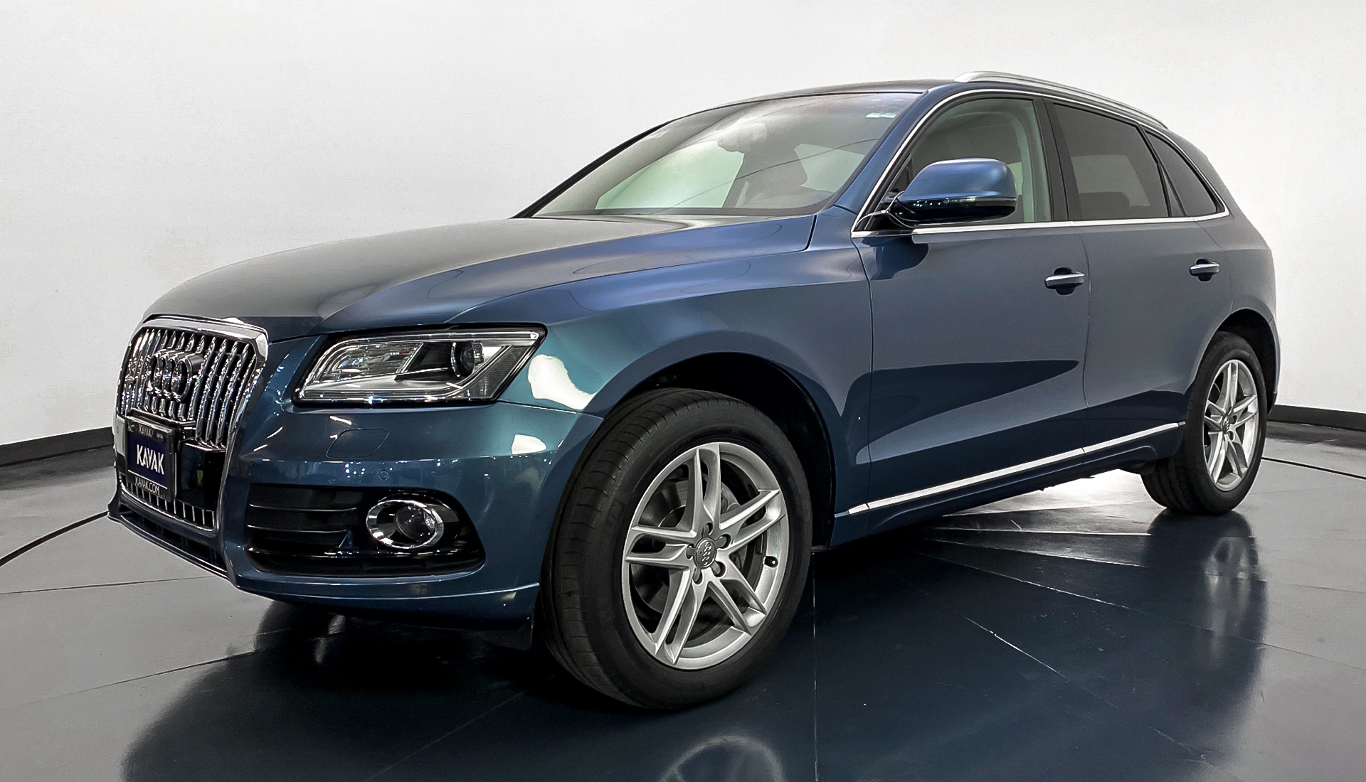 Audi q5 2016 года