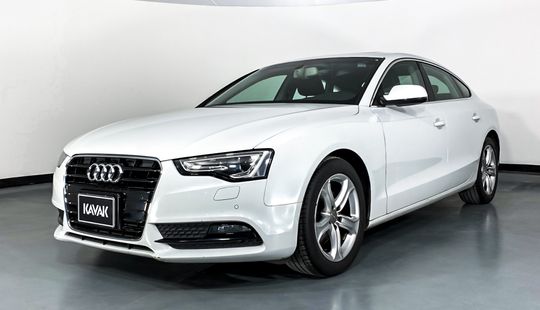 Audi A5 Luxury 2015