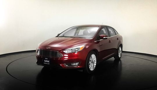 Ford Focus Titanium 2017