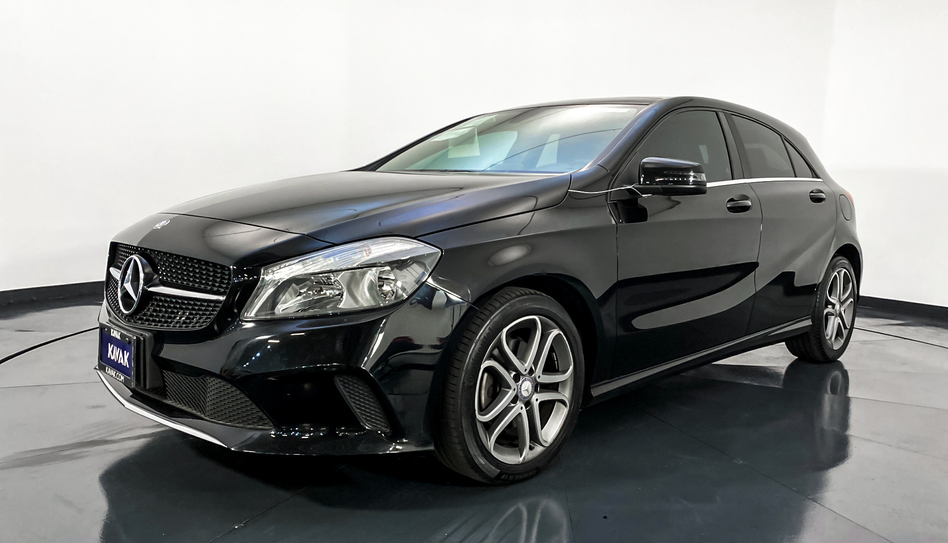 Mercedes Benz Clase A 2017 30653 35000 KM Precio 322999