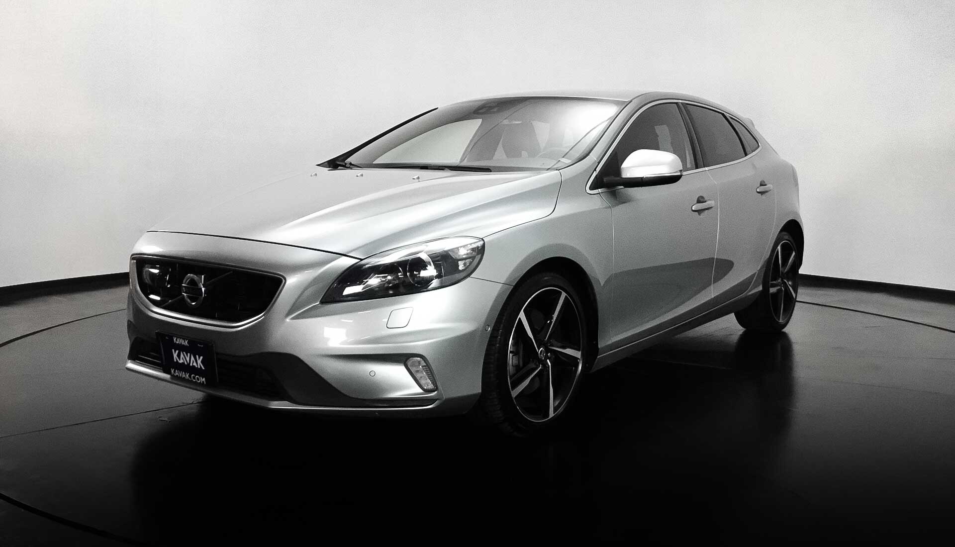 Volvo V40 2016 3090 35379 Km Precio 314999