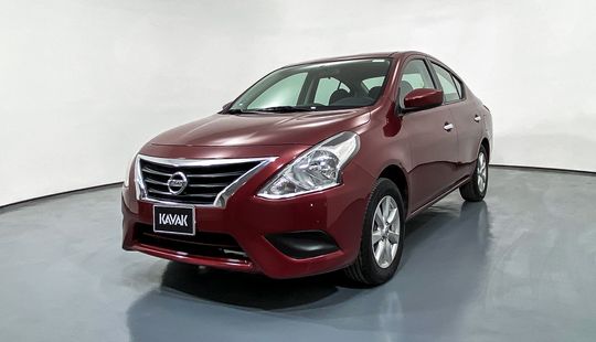 Nissan Versa Sense 2019
