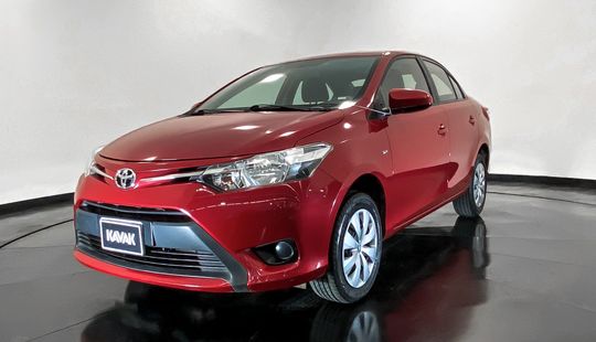 Toyota Yaris Core 2017