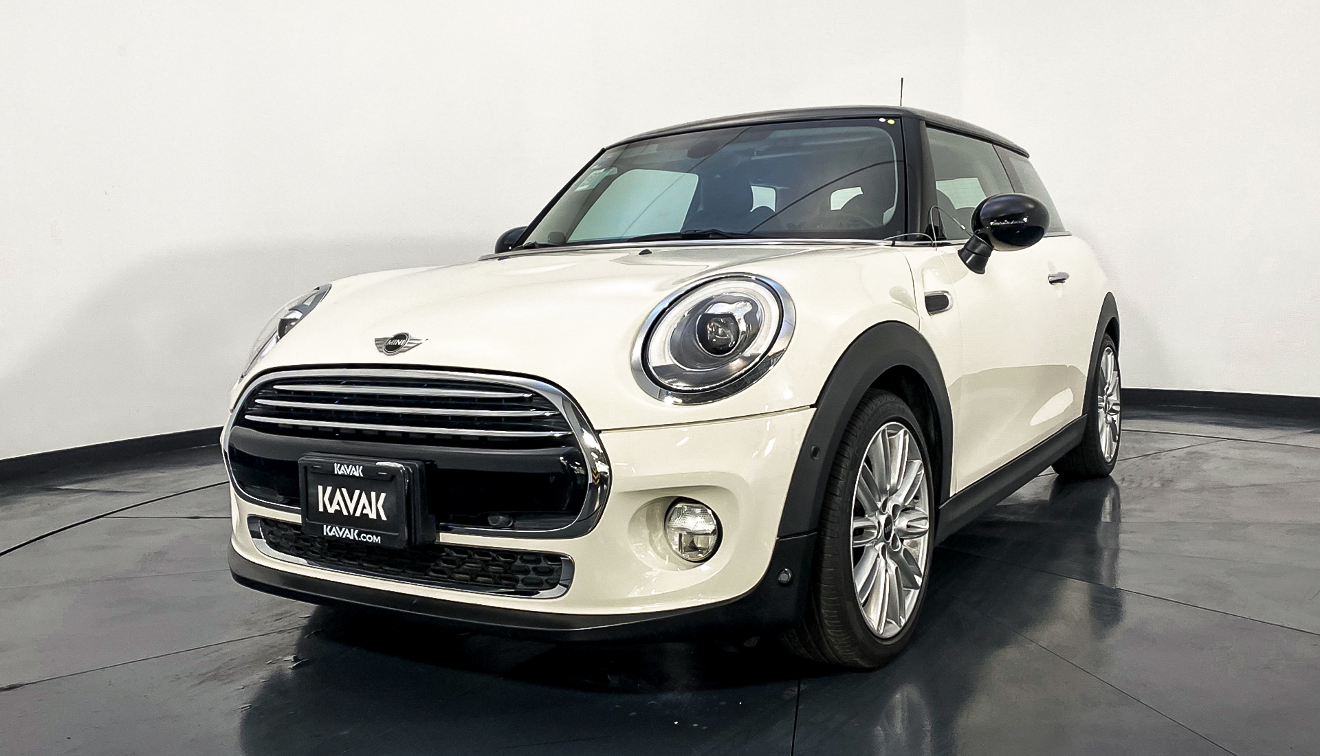 Mini Mini Cooper 2017 33771 39000 KM Precio 329999