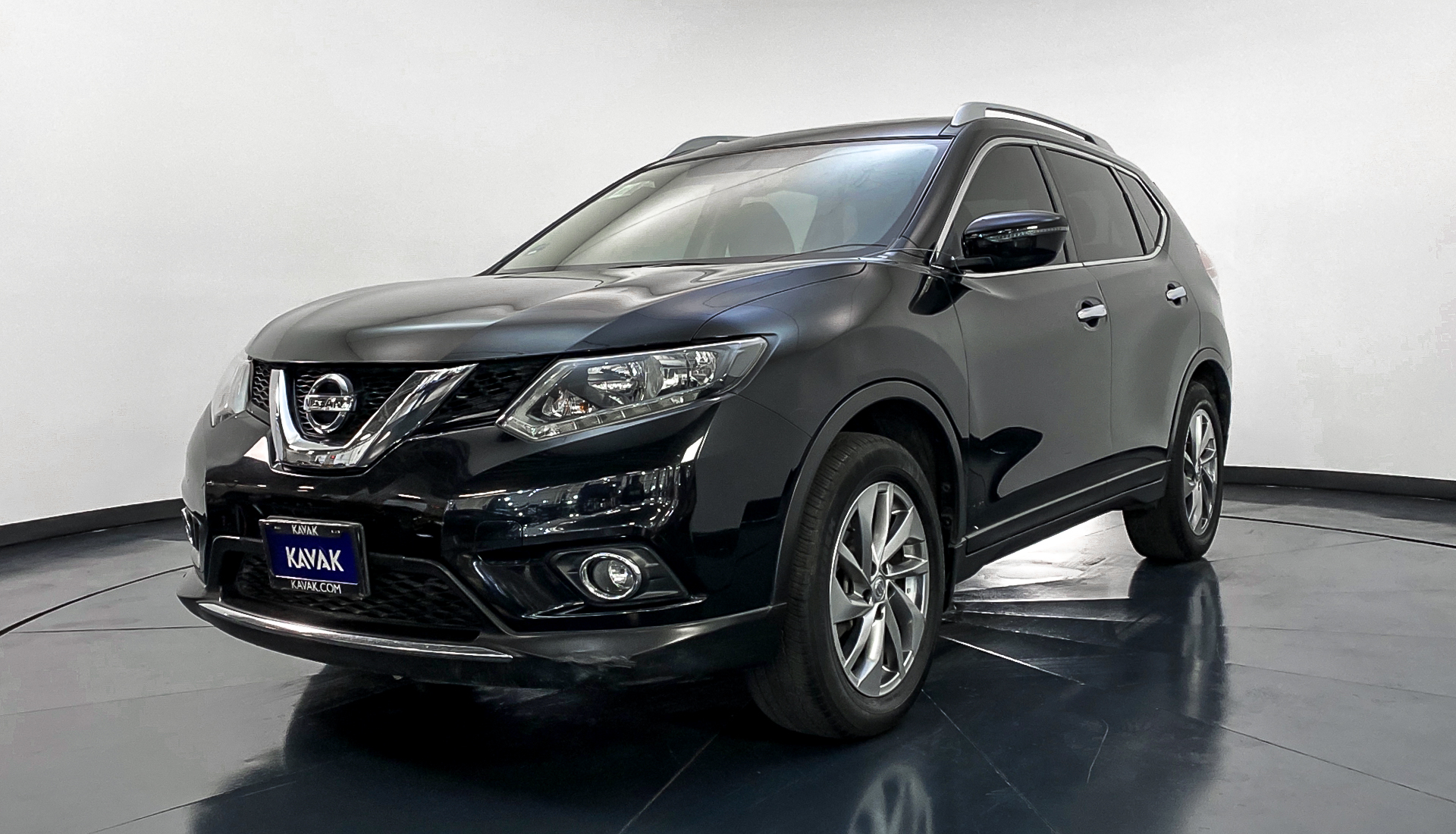 nissan-x-trail-2016-33952-77000-km-precio-274999
