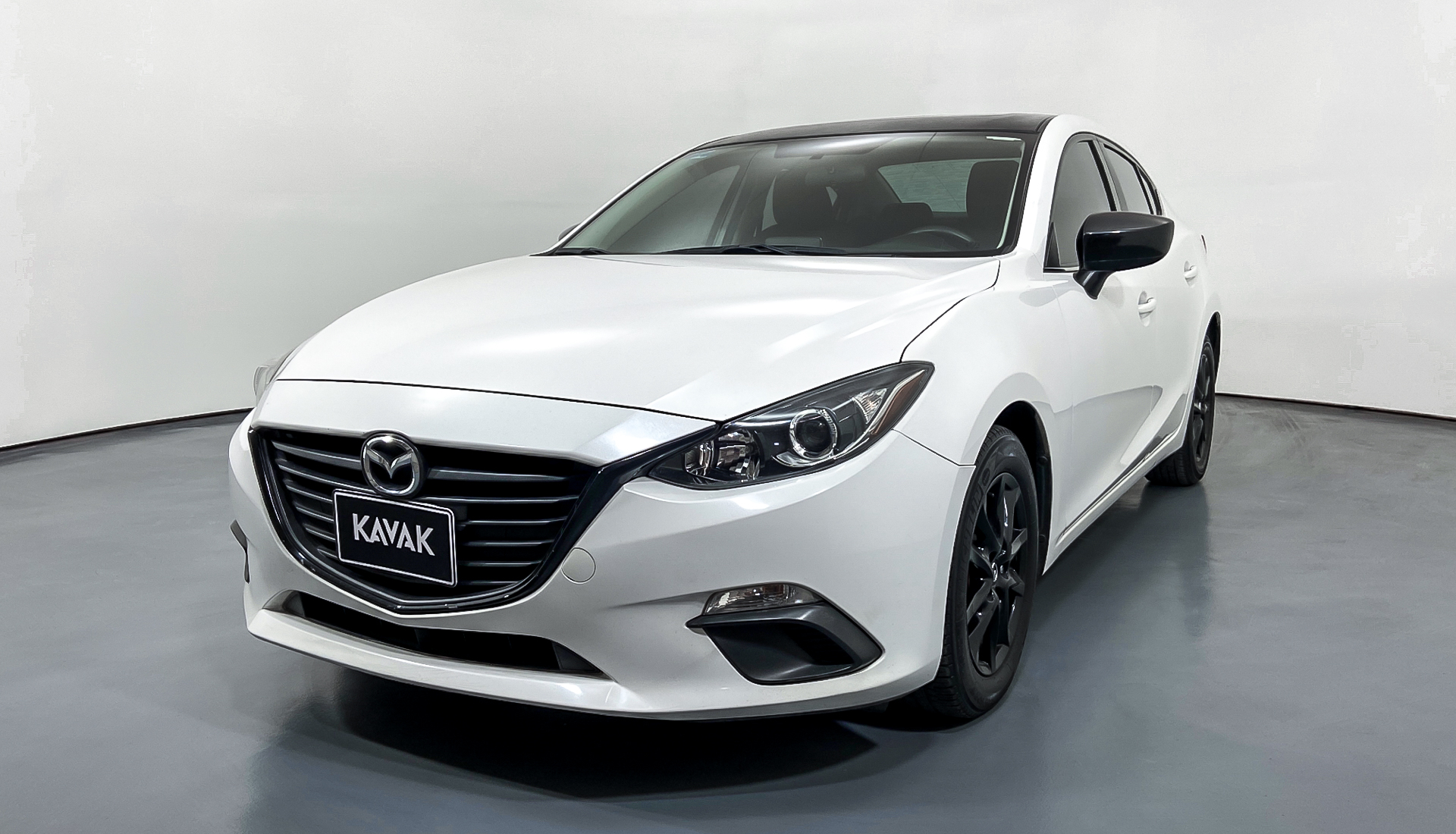 Mazda 3 2015 года