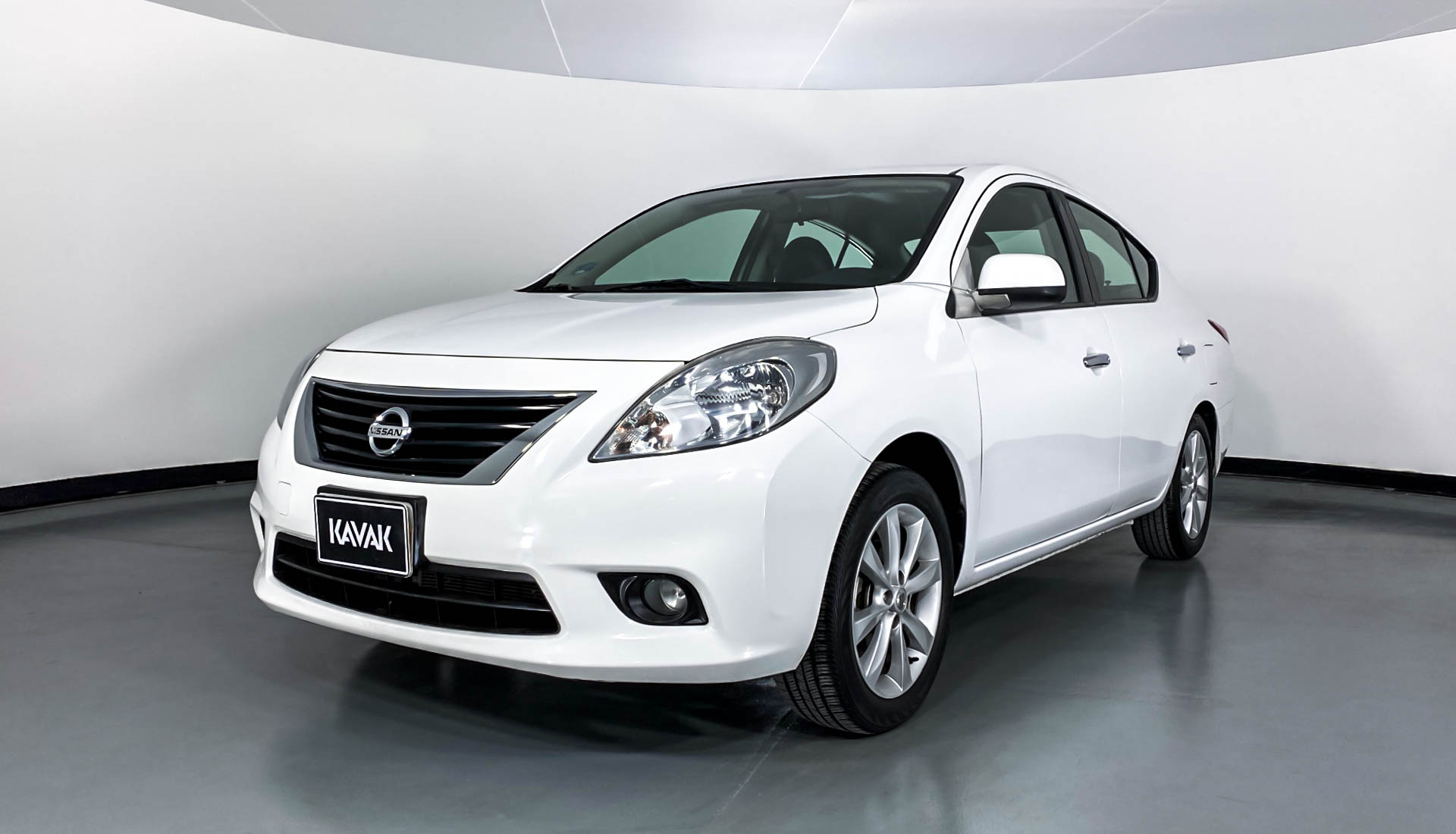 Nissan versa 2014