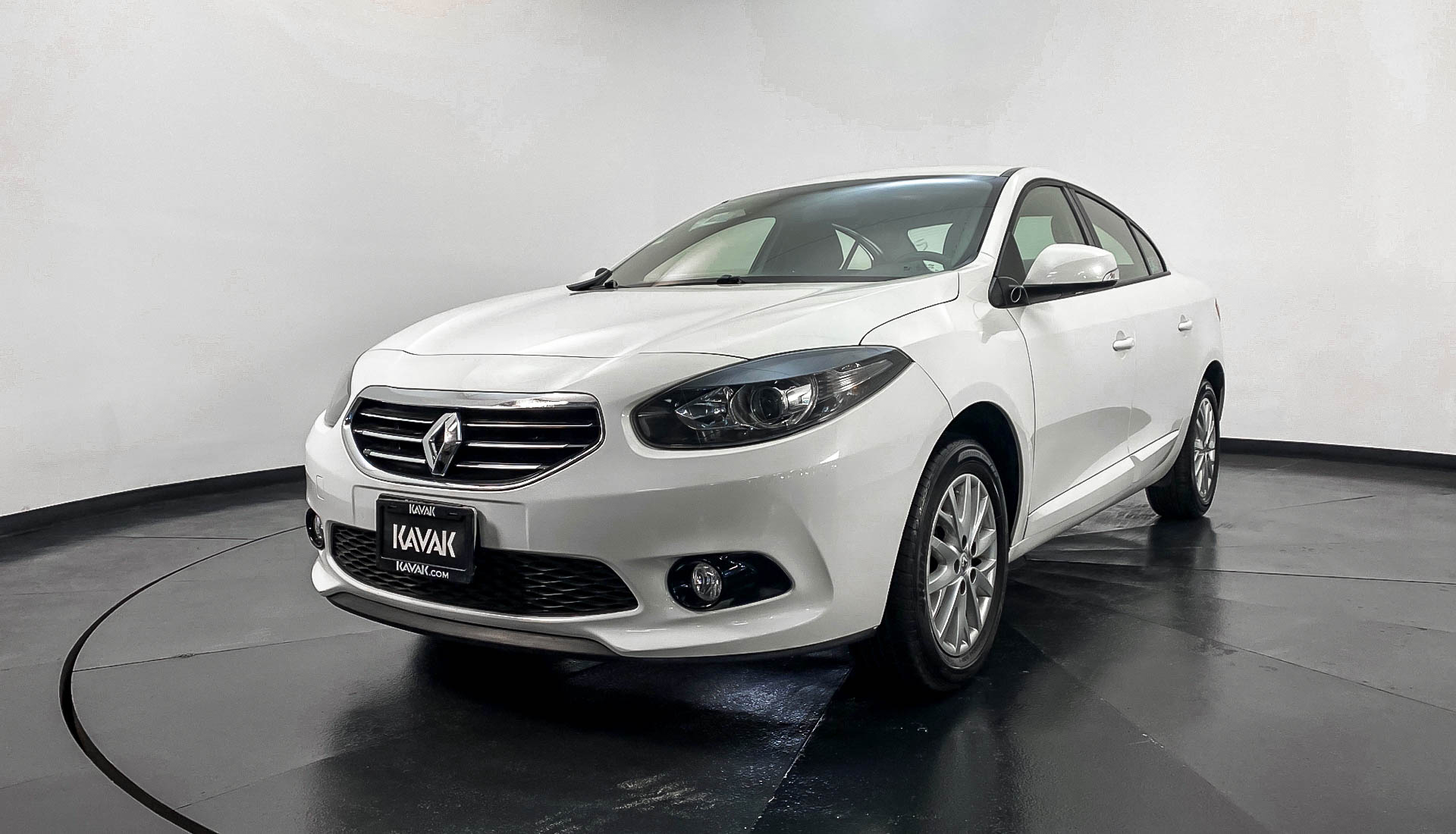 Renault fluence 2013 года